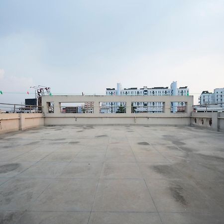 Lakeside Suites كولكاتا المظهر الخارجي الصورة